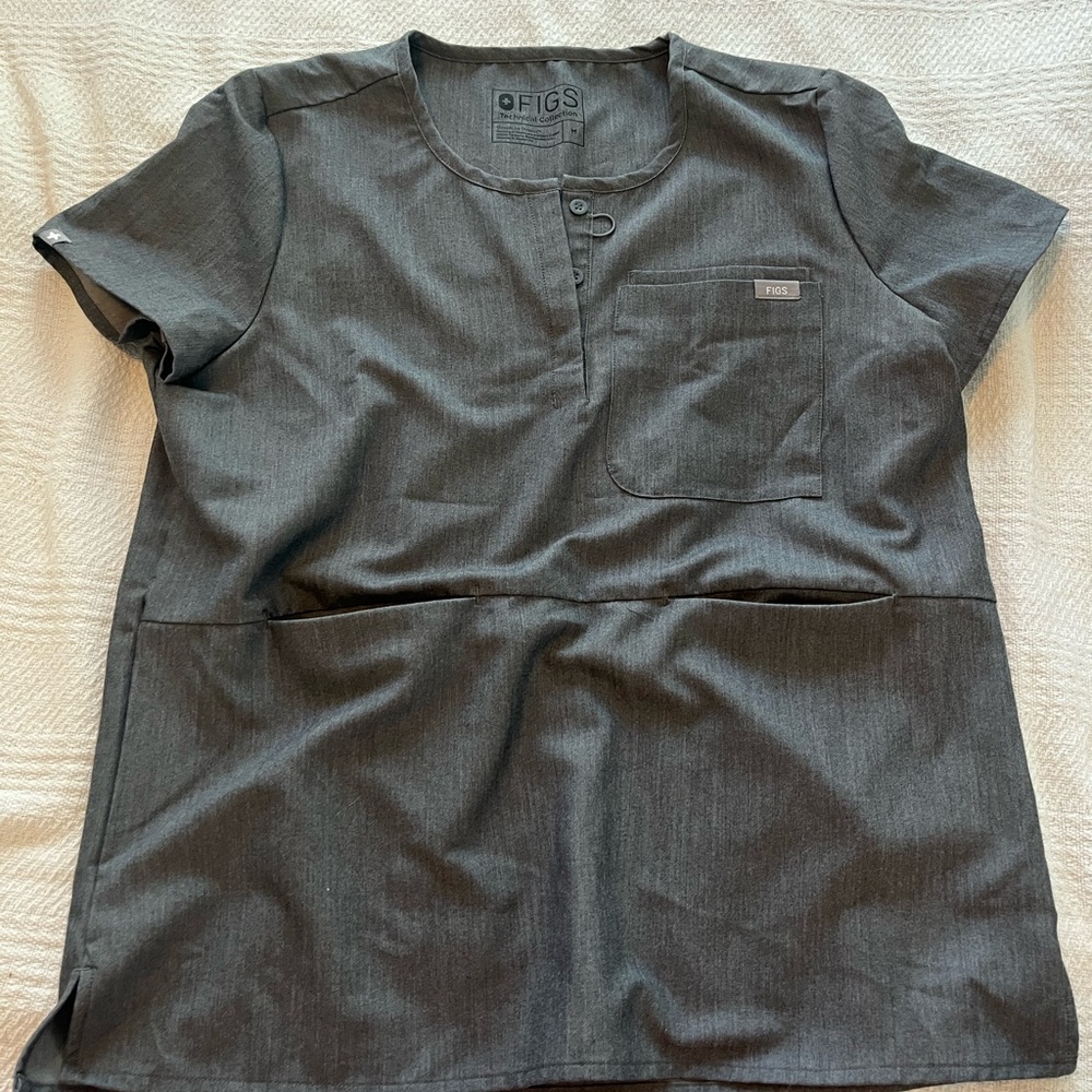 FIGS Graphite Scrub Top with Pocket Limited Edition Style